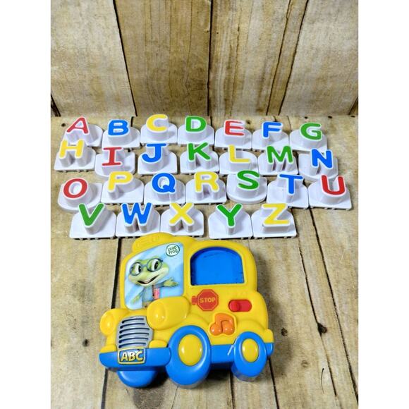 Leap Frog Fridge Phonics Bus Magnetic Letter Set 26 Letters Complete Alphabet - Picture 1 of 8
